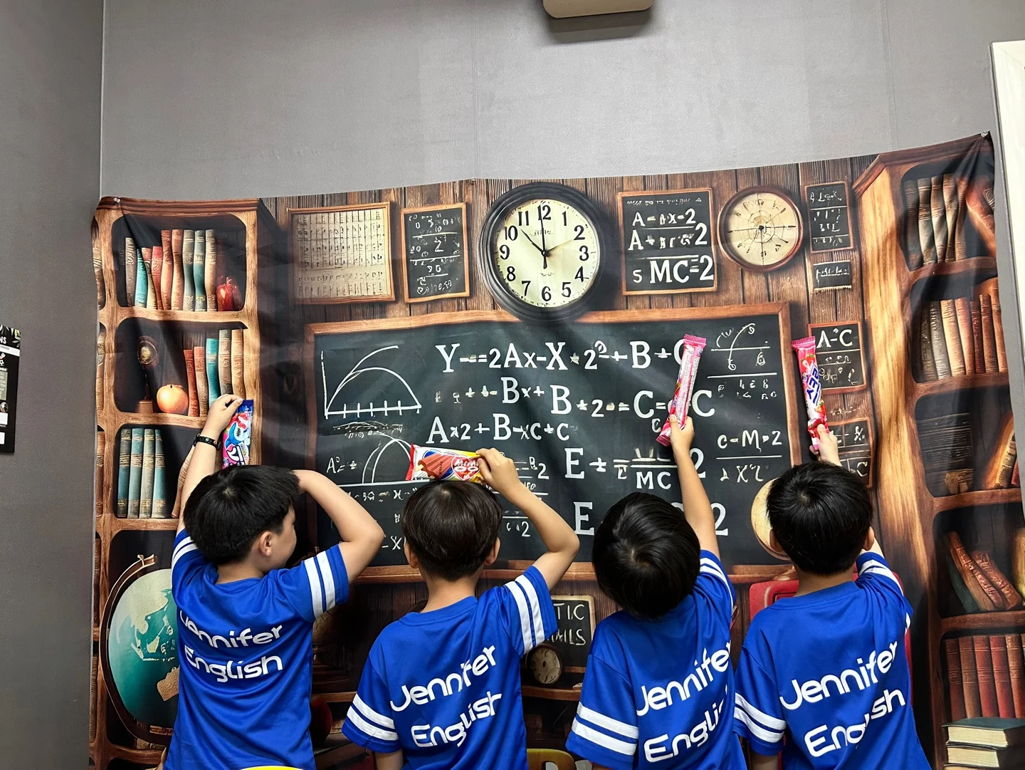 친구들과 함께 만드는 즐거운 추억